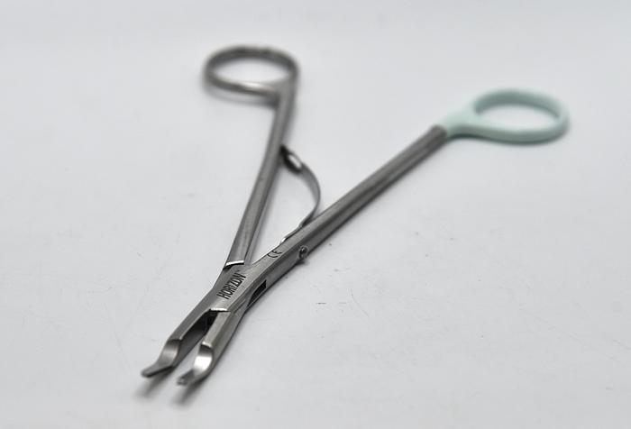 Used Weck 337081 Horizon Open Ligating Clip Appliers Medium Curved 8"