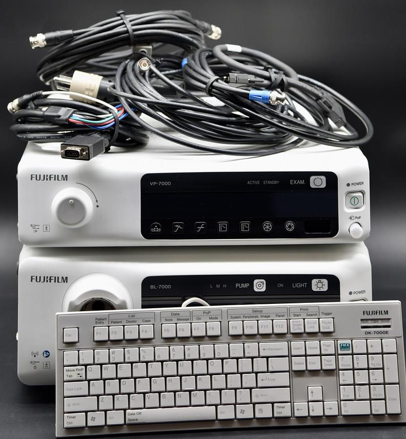 Used FUJIFILM ELUXEO VIDEO PROCESSOR VP-7000, BL-7000 LIGHT SOURCE WITH KEYBOARD AND CABLE ACCESSORIES