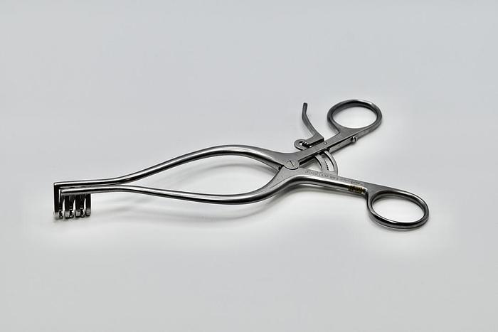 Used AESCULAP BV 201 CONE RETRACTOR