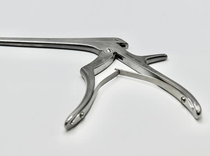 Used SPECTRUM 570-761T 1mm Kerrison Rongeur, 4 Units