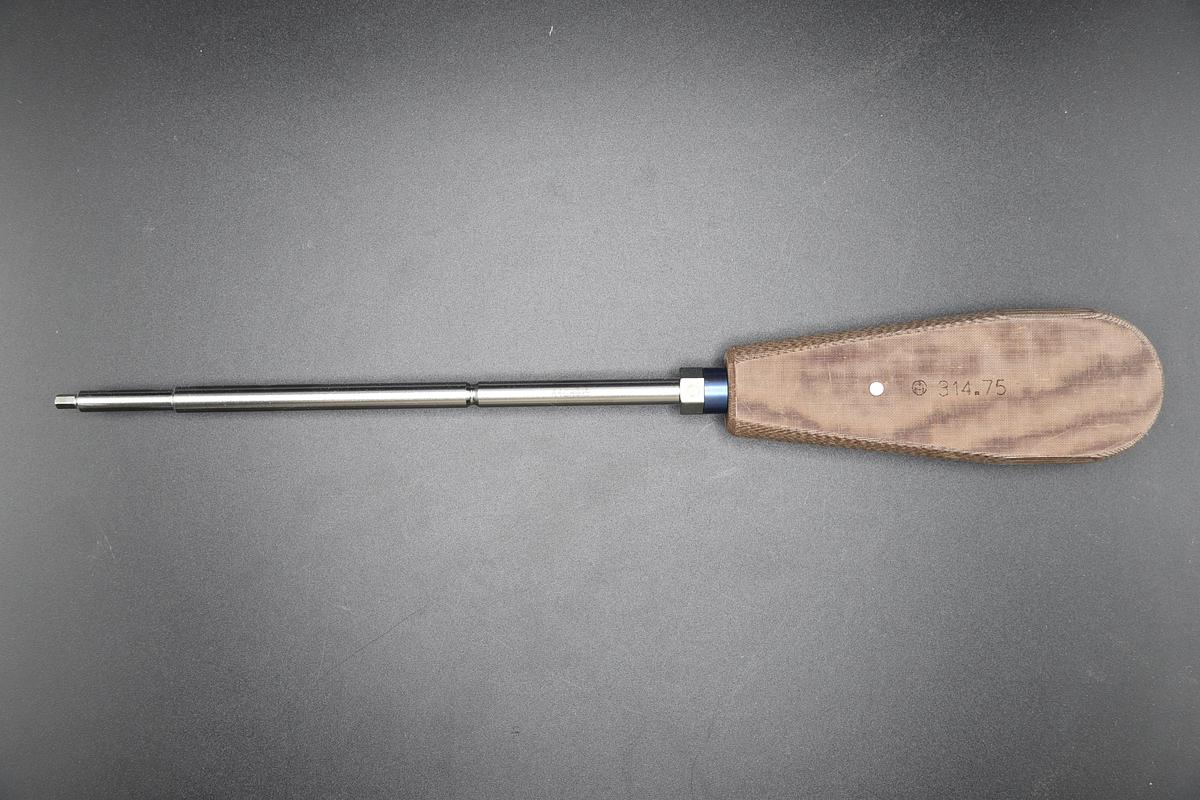 Used Synthes 314.75 Hexagonal Screwdriver, 3.5mm