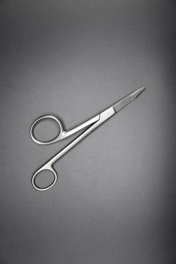 Used AESCULAP BM299R GILLIES NEEDLE HOLDER, SCISSORS SERRATED 160MM