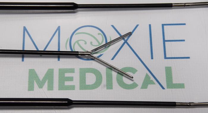 Used Lot of 3 Mediflex Surgical 10mm 42cm Nubert Grasping Forceps &