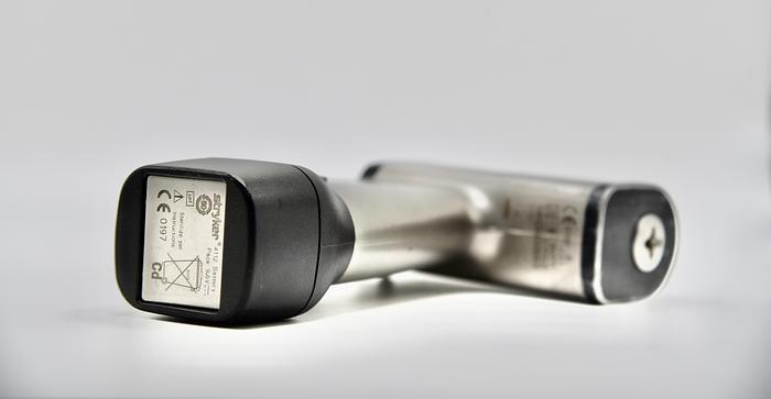 Used STRYKER 4200 CORDLESS DRIVER 2 WITH STRYKER BATTERY 4112