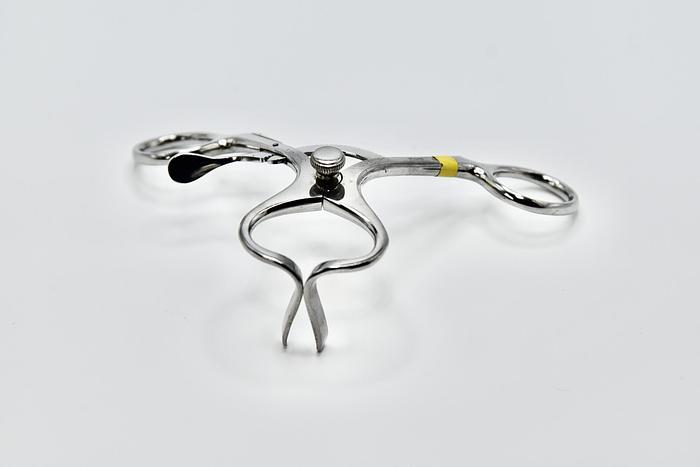 Used KARL STORZ N7434 Sluder-Jansen Mouth Gag