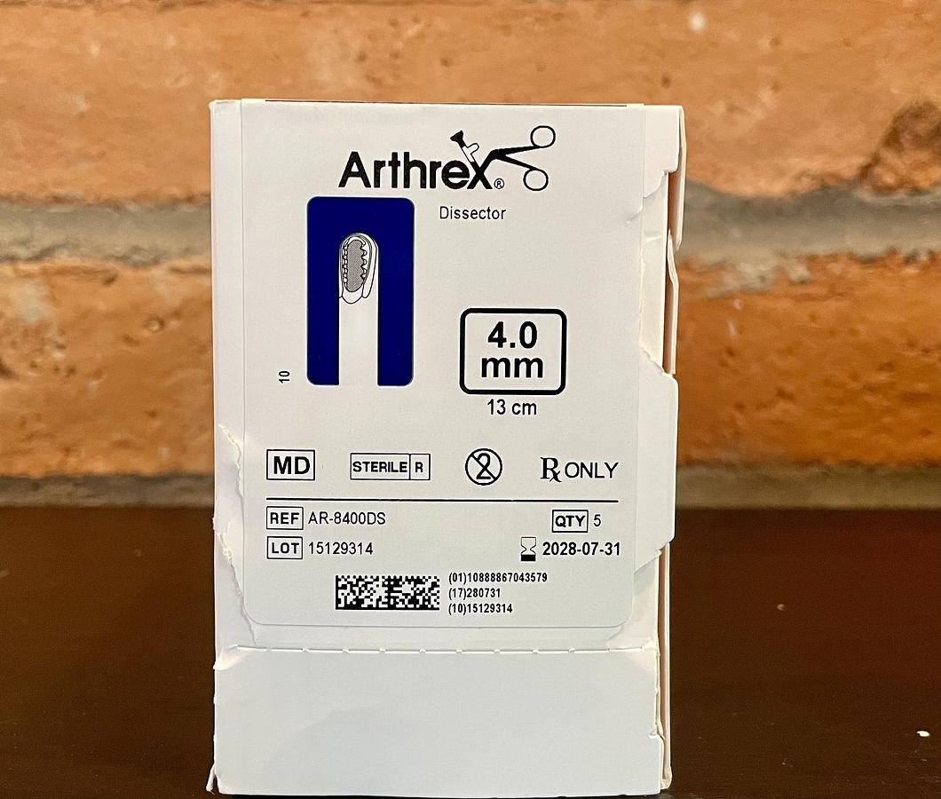 Arthrex AR-8400DS Dissector 4.0mm x 13cm, In-Date, 5 Per Box