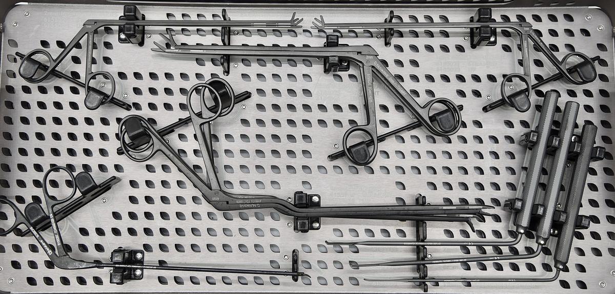 Used Karl Storz 2.9 mm 12º HOPKINS® Autoclavable Telescope, 30 cm, Black