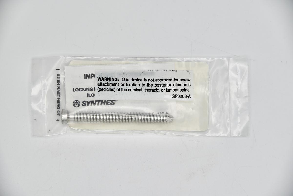 Synthes 222.605 Conical Screw, 7.3 dia. x 70 mm Length, Stainless Steel, Cannulated