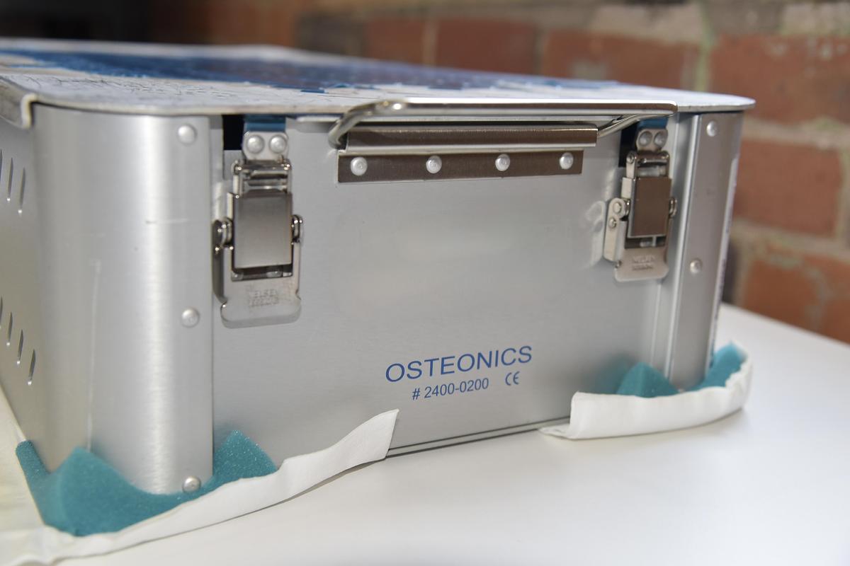 Used Stryker Howmedica Osteonics OmniFit Axial Reamer Set 1302-0008