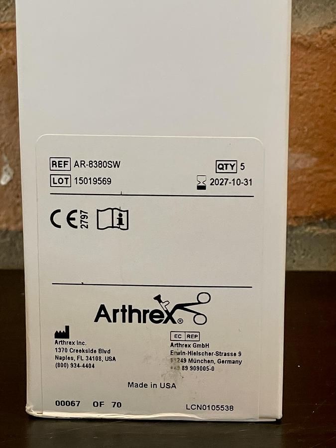 Arthrex AR-8380SW Slotted Whisker Shaver Blade 3.8mm x 13cm, In-Date, 5 Per Box