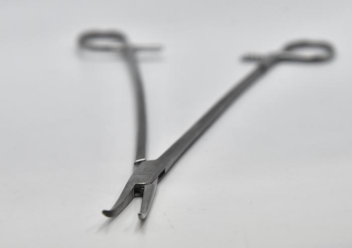 Used V. Mueller CH1724-001 Bridge Deep Forceps, Curved