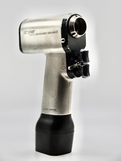 Used STRYKER 4200 CORDLESS DRIVER 2 WITH STRYKER BATTERY 4112
