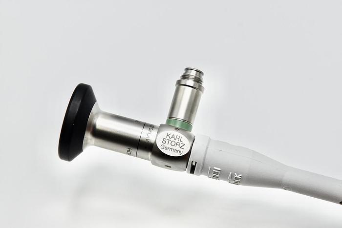 Used Karl Storz 7230AA, 4.0 mm 0º Hopkins II Autoclavable Telescope, 18 cm, Green