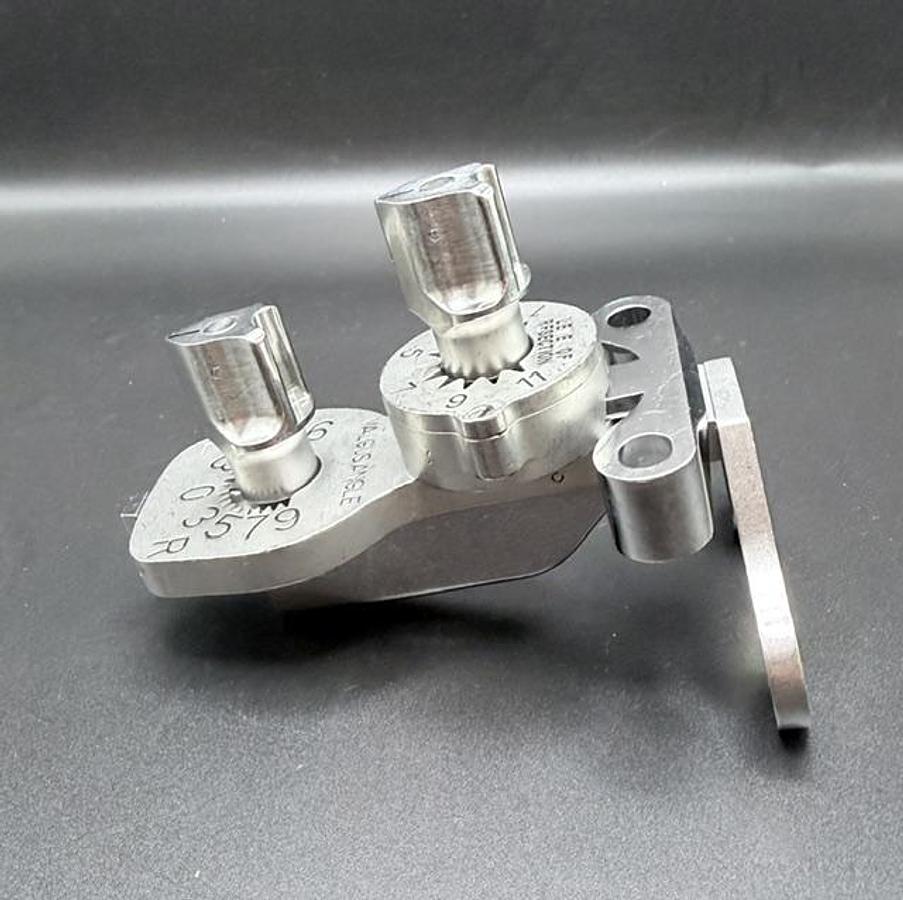 Used Biomet 32-487000 Orthopedic Surgical Instrument