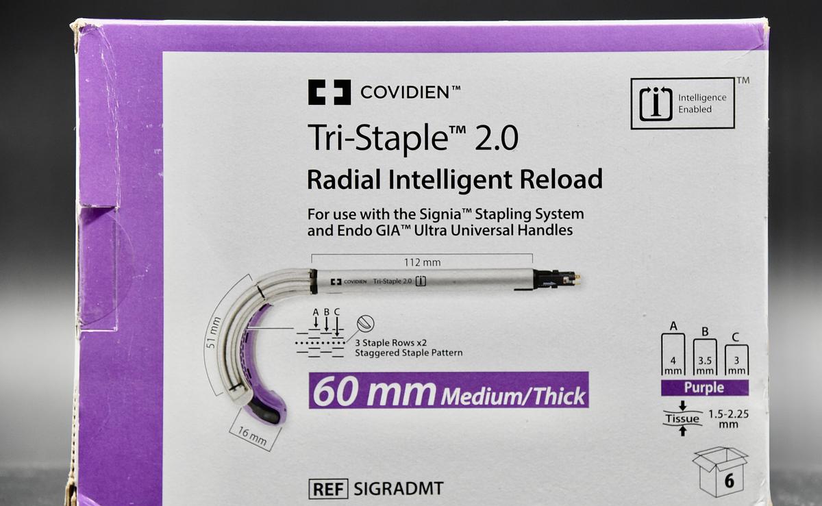 Covidien SIGRADMT Radial Intelligent Reload Medtronic Tri-Staple 2.0, Medium/Thick, Purple, In-Date, Box of 6