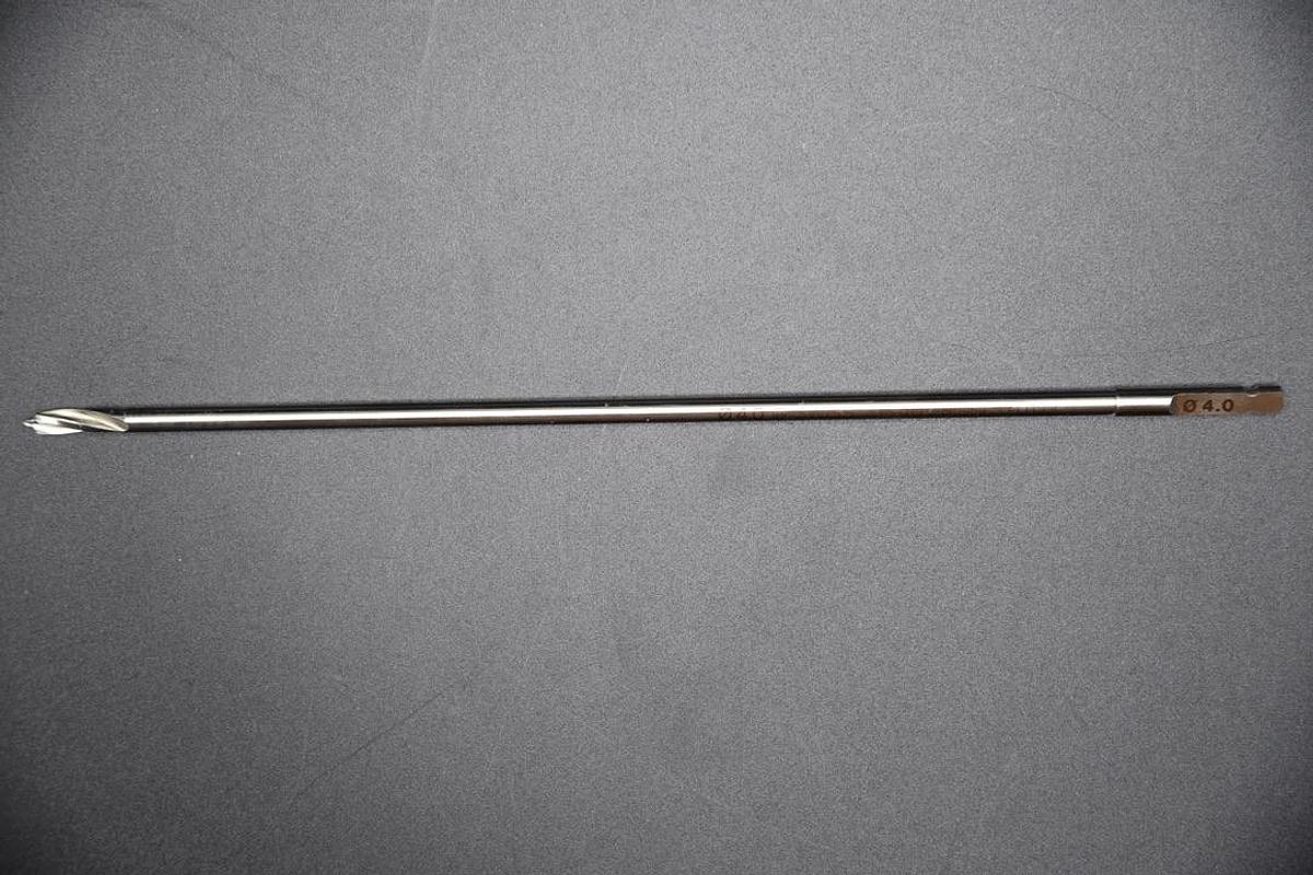 Used Synthes 315.40 4mm Three-Fluted Drill Bit 