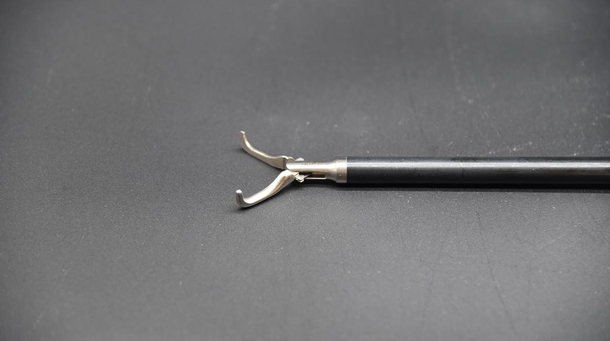 Used INTEGRA JARIT 625-132 Right Angle Dissector