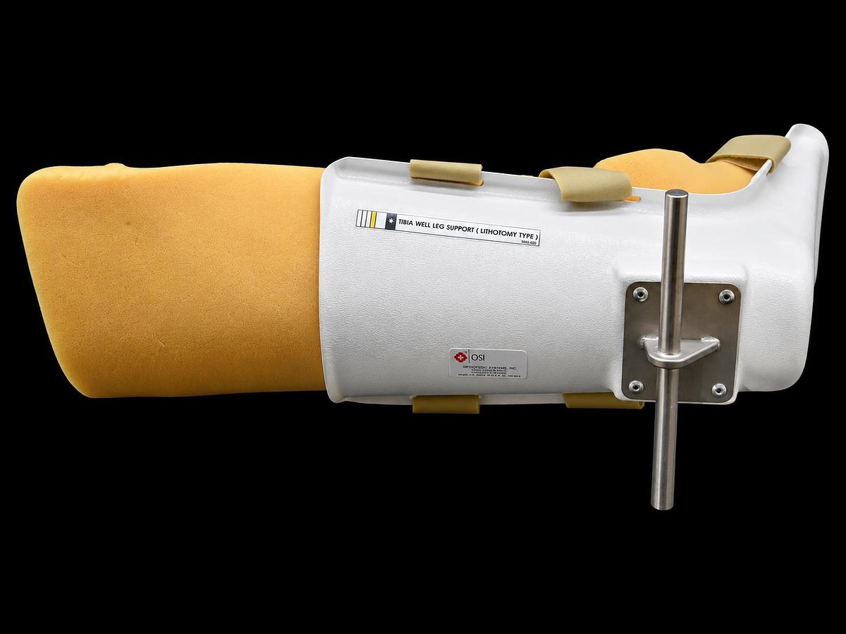 Used MIZUHO ORTHOPEDIC SYSTEMS, INC. 5855-930 Leg Procedure Positioner