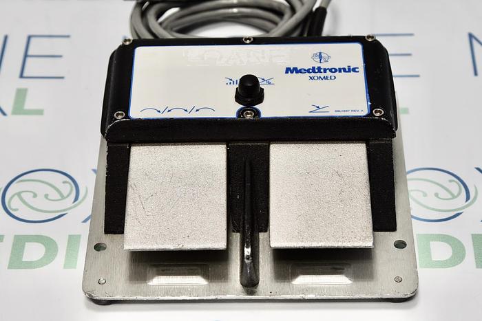 Used Medtronic XOMED XPS 3000 18-97102 Microdebrider Power Console and Footswitch 1895400