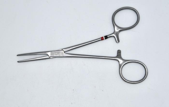 Used Aesculap BH134R Kelly Forceps 5 1/2" Straight