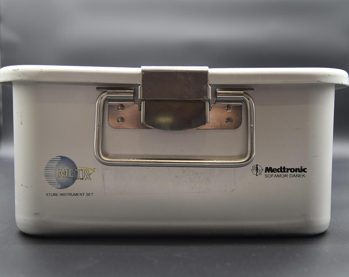 MEDTRONIC 7572001 SOFAMOR DANEK CD HORIZON SEXTANT II INSTRUMENT CASE WITH LID AND INSERTS
