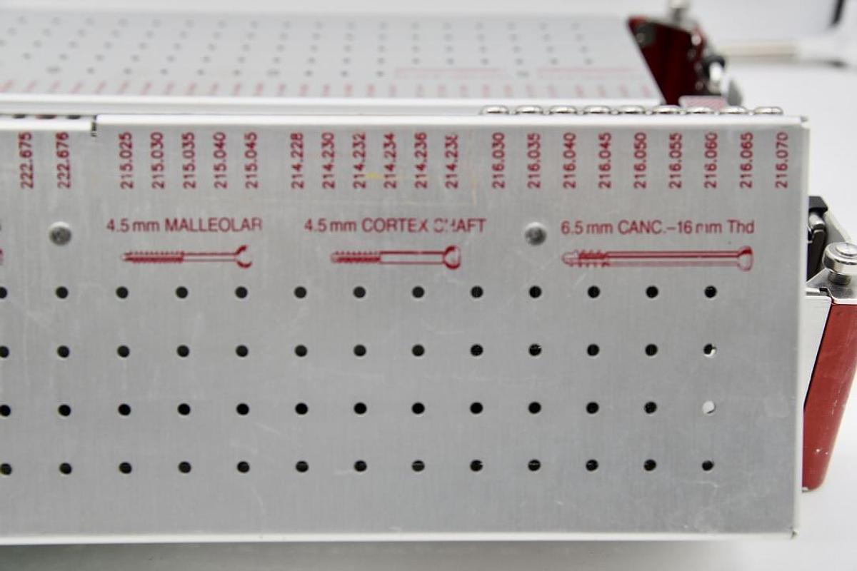 Used Synthes 115.403 LCP Locking Large Fragment Screw Set