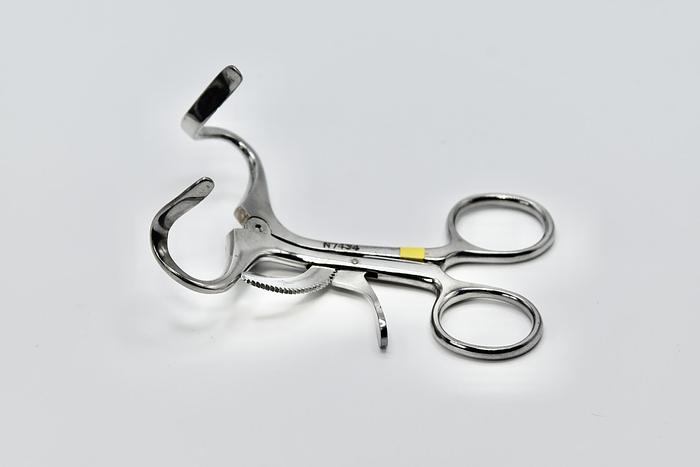 Used KARL STORZ N7434 Sluder-Jansen Mouth Gag