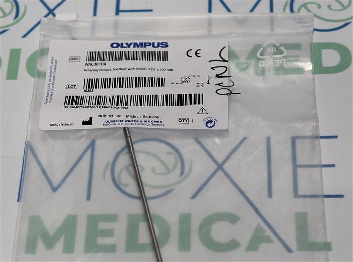 Olympus WA63810A Grasping forceps, toothed with lumen, 3.25 x 400mm