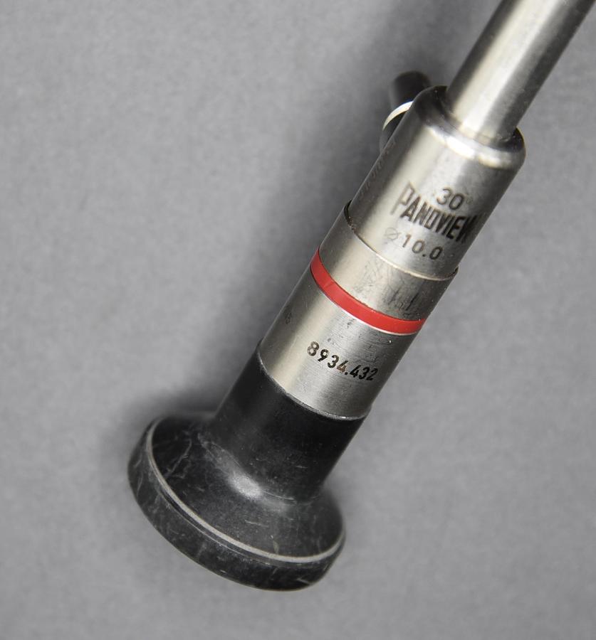 Used R. Wolf 8934.432 Rigid Endoscope Telescope 30° Ø 10MM WL 307MM Rigid, TL 375mm, Rod Lens System