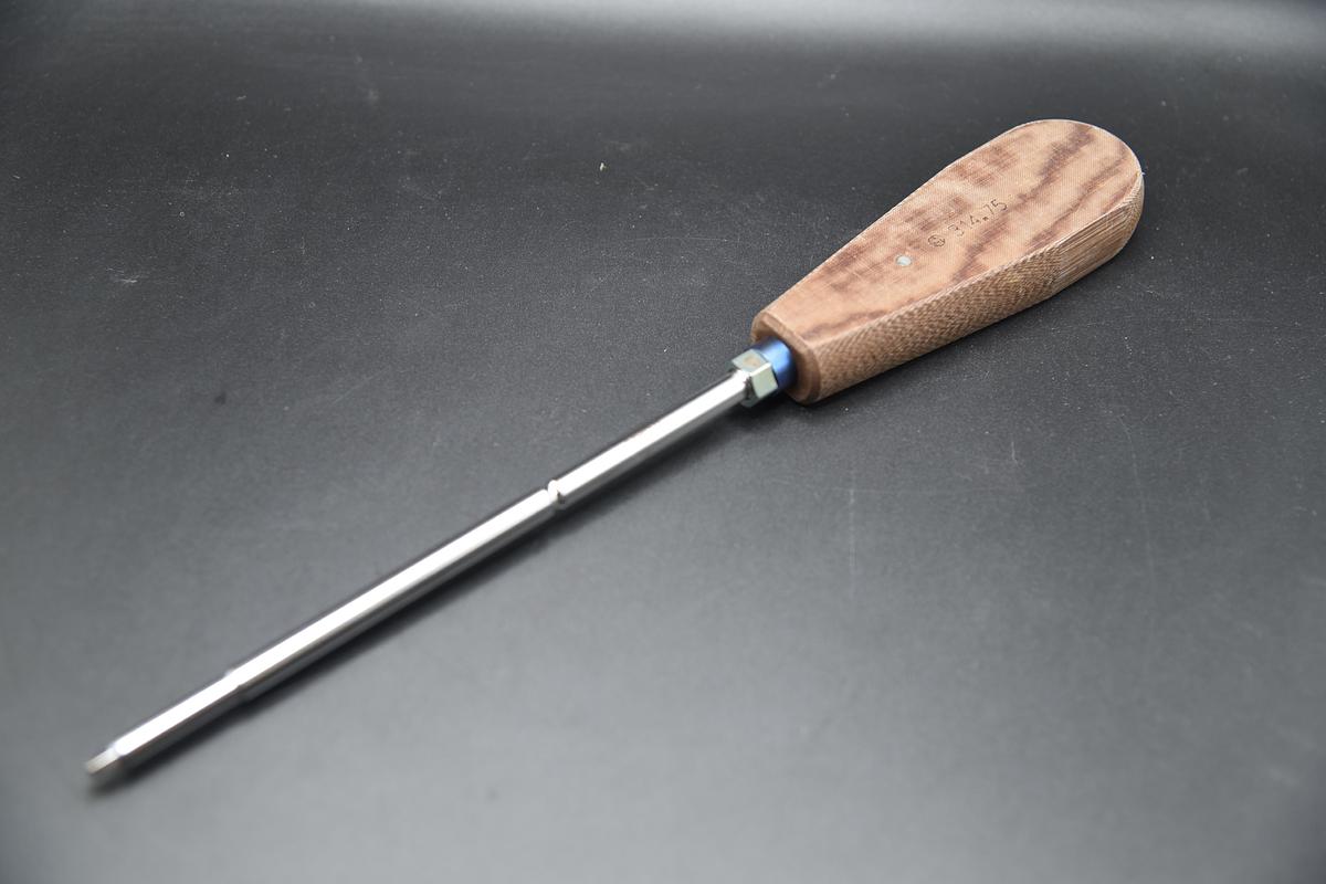 Used Synthes 314.75 Hexagonal Screwdriver, 3.5mm