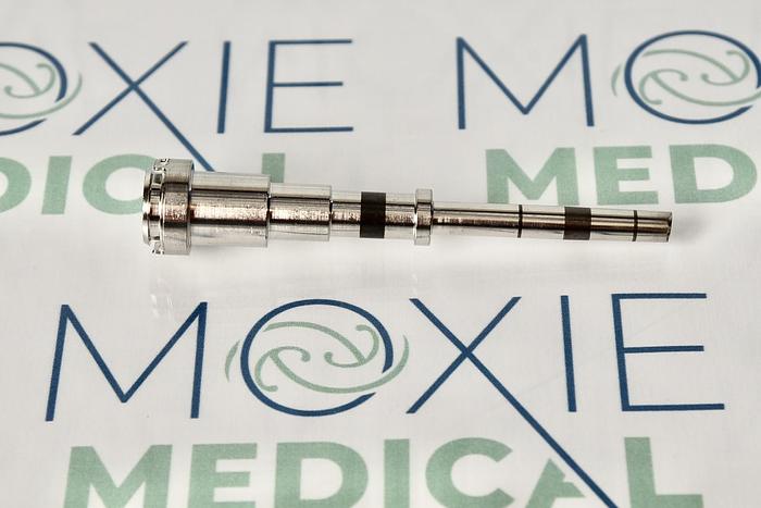 Used INTUITIVE SURGICALIntuitive Surgical 420260-03 Da Vinci 8.5mm Endoscope Cannula