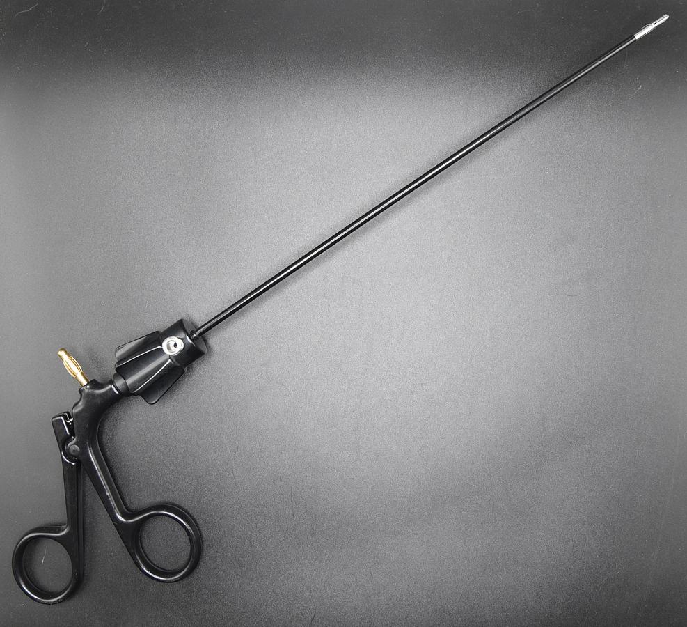 Used V. Mueller VM46-6536P Laparoscopic Grasper