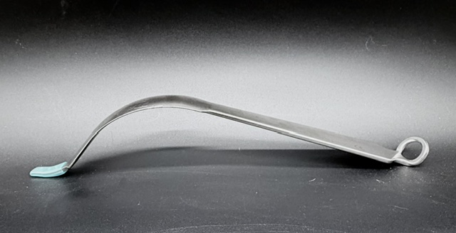 Used Innomed 6450 Single Prong Soft Tissue Retractor