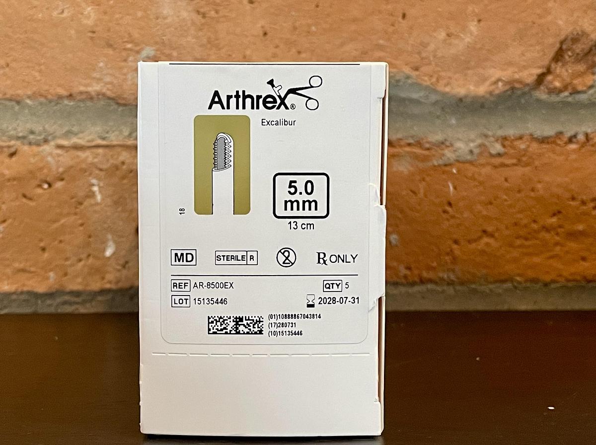 Arthrex AR-8500EX Excalibur Arthroscopic Shaver Blade 5.0mm x 13cm, In-Date, 5 Per Box
