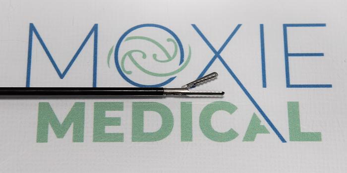 Used AESCULAP 8360-00 PRESTIGE Atraumatic Grasper, Single Action, Non-Rotatable, 5mm x 36cm