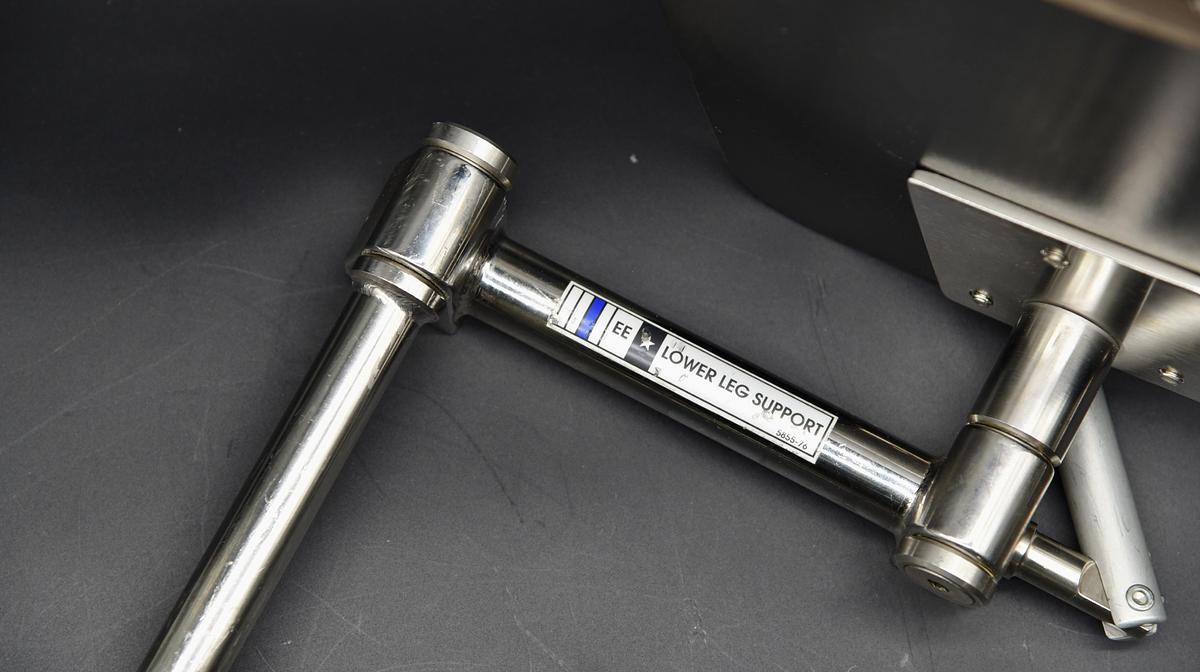Used MIZUHO ORTHOPEDIC SYSTEMS, INC. 5855-76 Leg Procedure Positioner