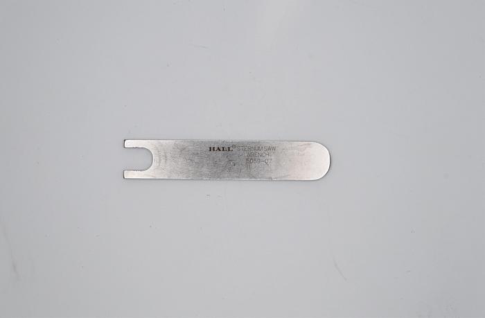 Used Zimmer Hall 5059-05 Sternum Saw, Guard 5059-06 Wrench 5059-07 Hose 5052-10 Case