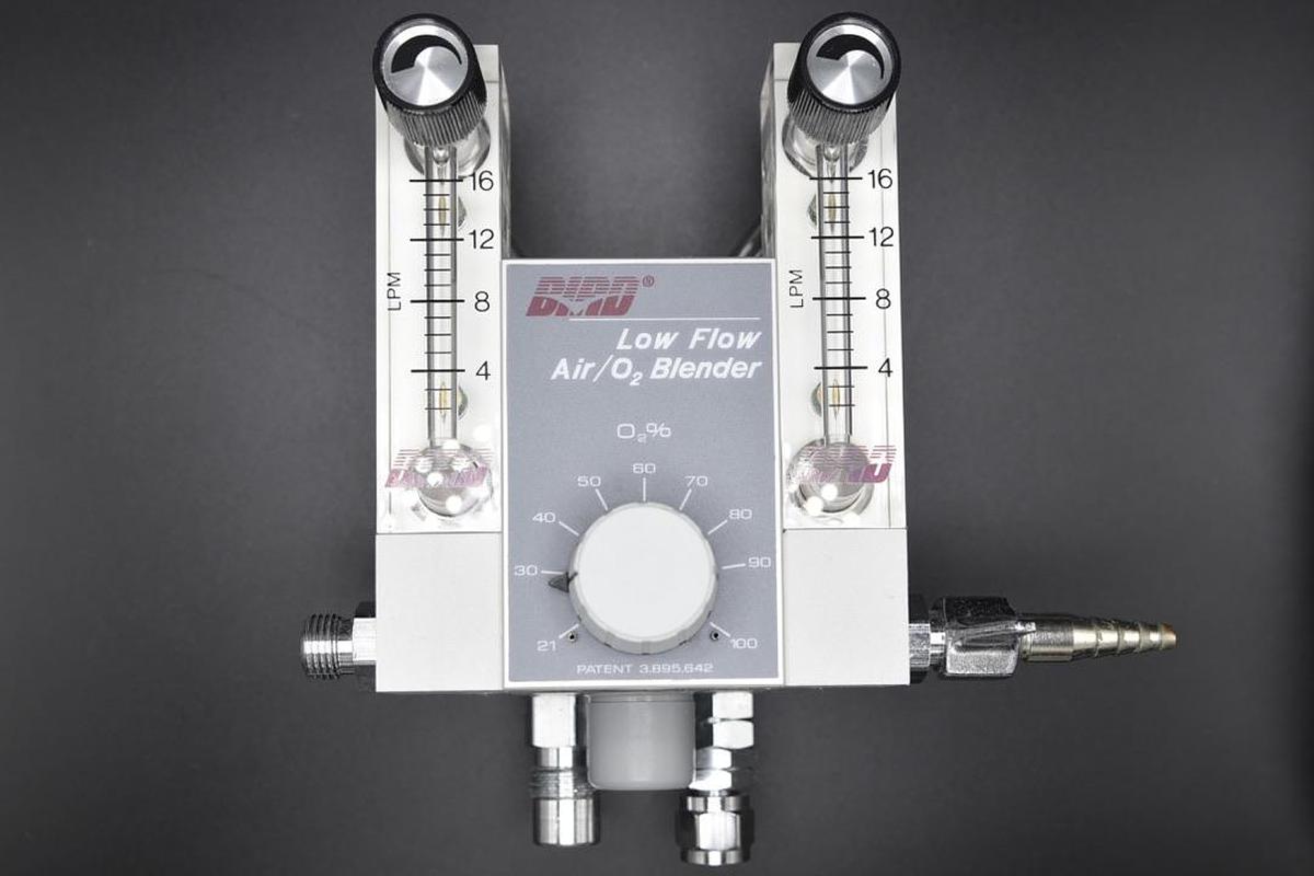 Used Vyaire Medical BIRD 10046A Low Flow Air/O2 Blender