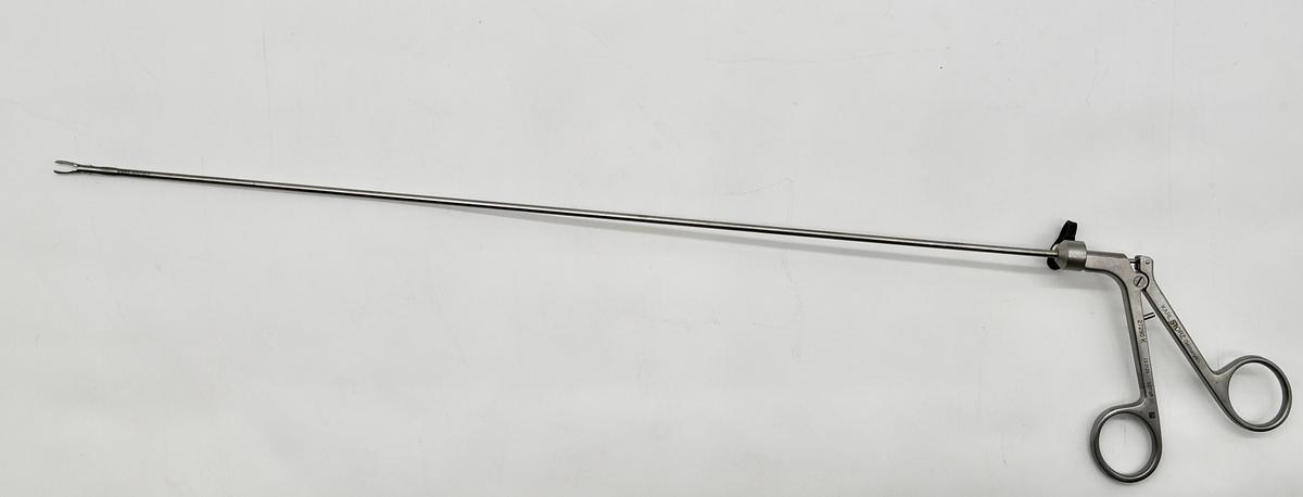 Used Storz 27290K Nephro Fenestrated Stone Grasping Forceps, 10.5 FR