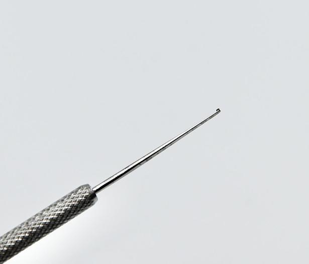 Used STORZ E566S Graether Retractor, Straight