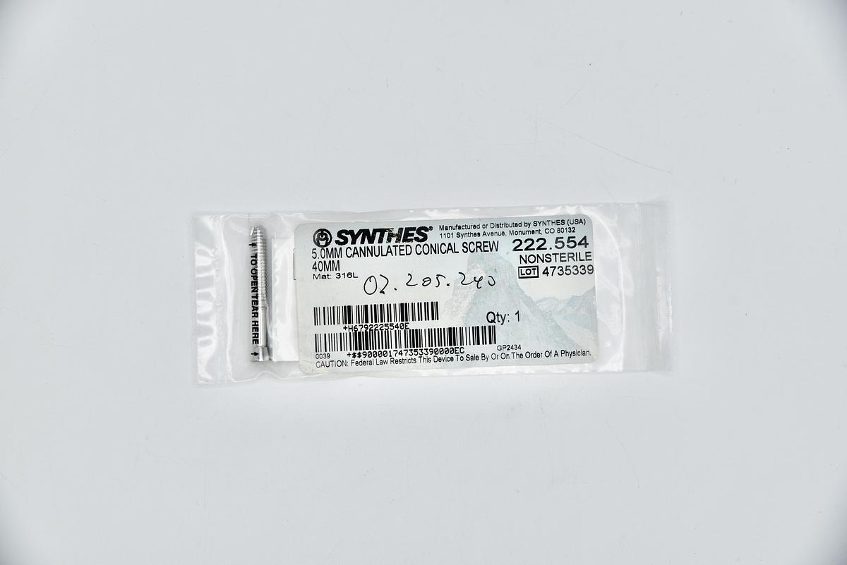 Depuy Synthes 222.554 Conical Screw, 5 dia. x 40 mm Length, Stainless Steel, Cannulated