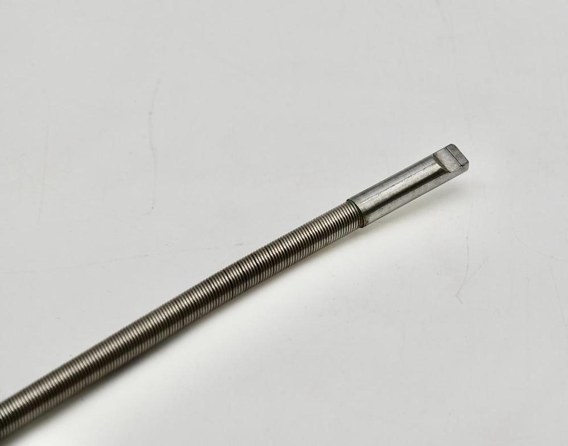 Used SYNTHES 351.440 FLEXIBLE SHAFT, 8 DIA X 440MM LENGTH, FOR UNIVERSAL NAIL REAMING INSTRUMENT SET
