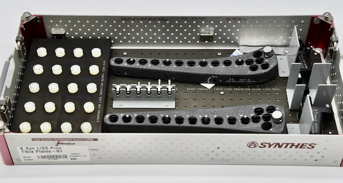 Used SYNTHES LESS INVASIVE STABILIZATION SYSTEM (LISS) TIBIAL PLATES