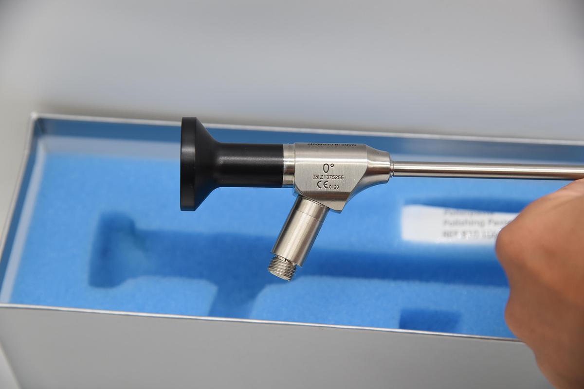 Used Novadaq 5.0 mm 0° Autoclavable Laparoscope, Reference SC9504