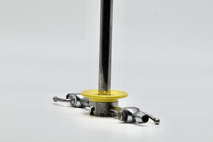 Used CIRCON ACMI 25fr Outer Sheath 25-OS-CFR