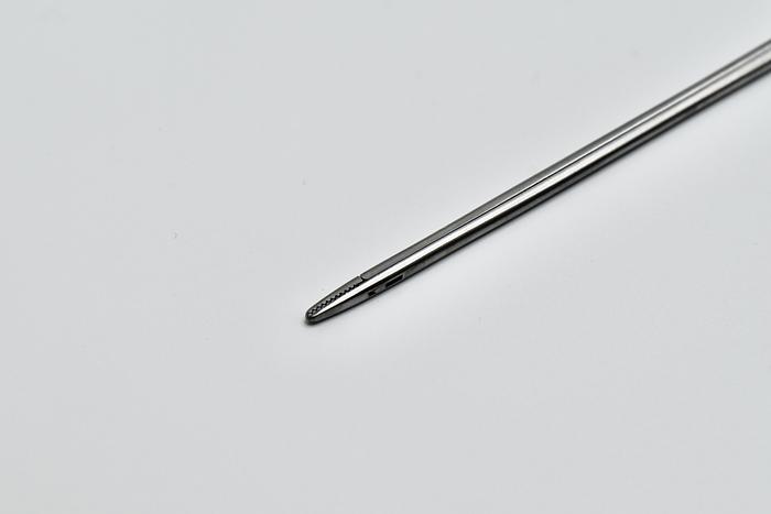 Used V. MUELLER BE2480 ALLIGATOR GRASPING FORCEPS DELICATE, GRASP TIP 3 X 8 MM, PASS DIAMETER 4 MM WORKING LENGTH 11" (28CM)