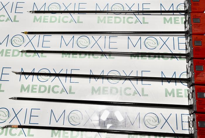 Used INTUITIVE SURGICAL DA VINCI XI 8MM MARYLAND INSTRUMENT SET 470006T, 470179T, 470401T, 407172T, 47018T, 470036T