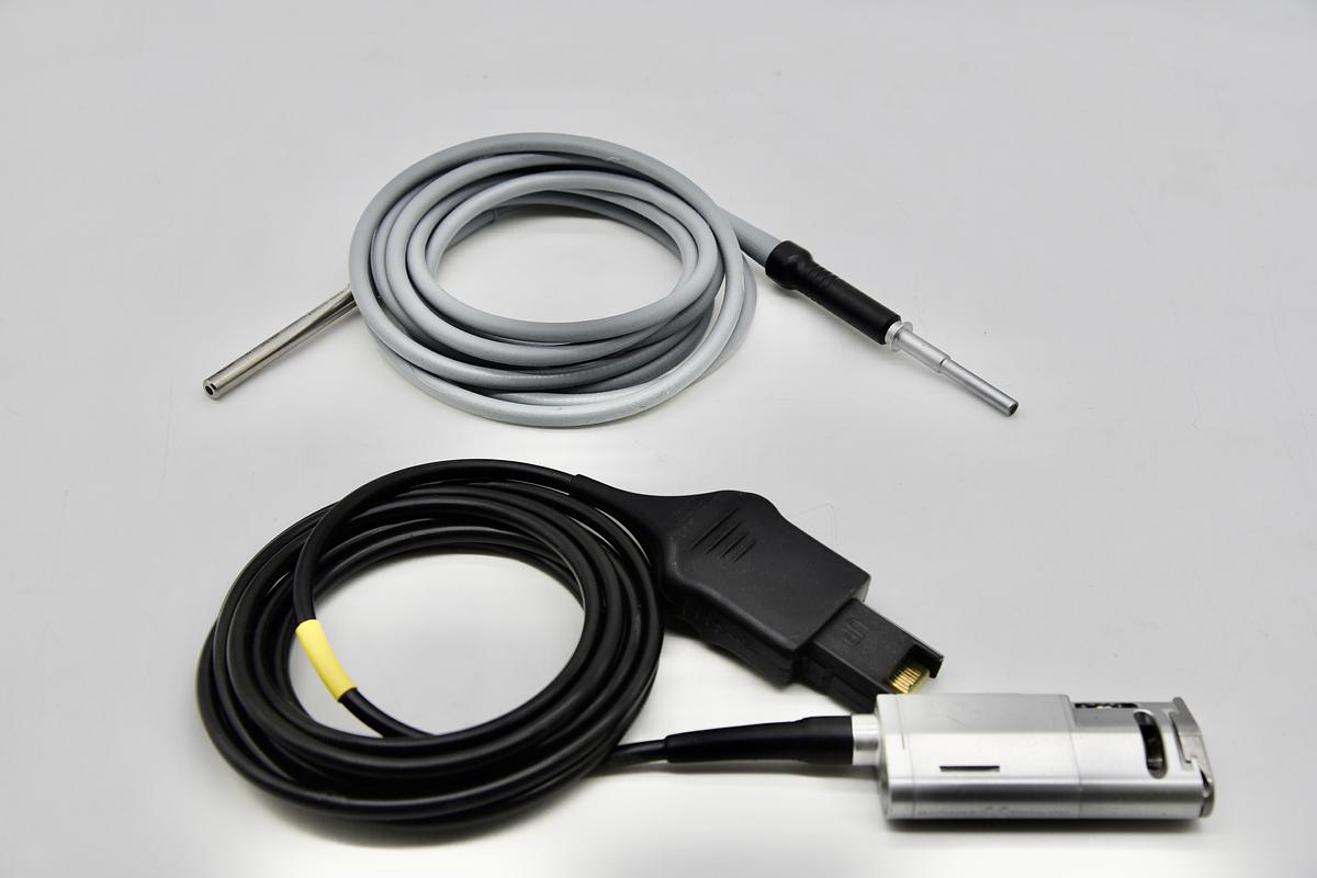 Used Karl Storz 22260131 NTSC Image 1 D1 Camera Head and 495 DC Light Fiber Optic Cable