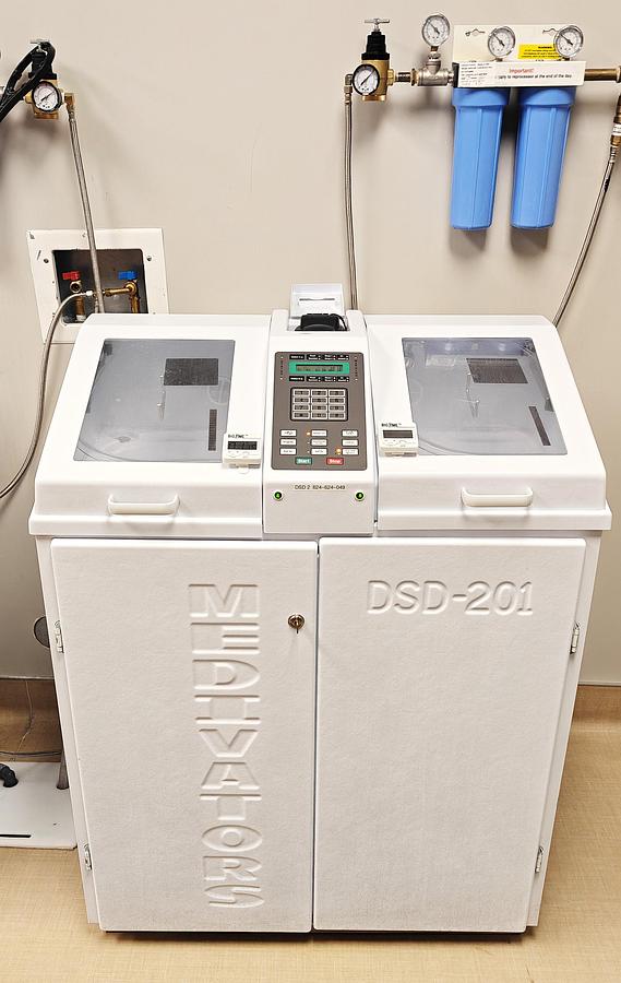 Used MEDIVATORS DSD-201 Endoscope Washer-Disinfector 120V