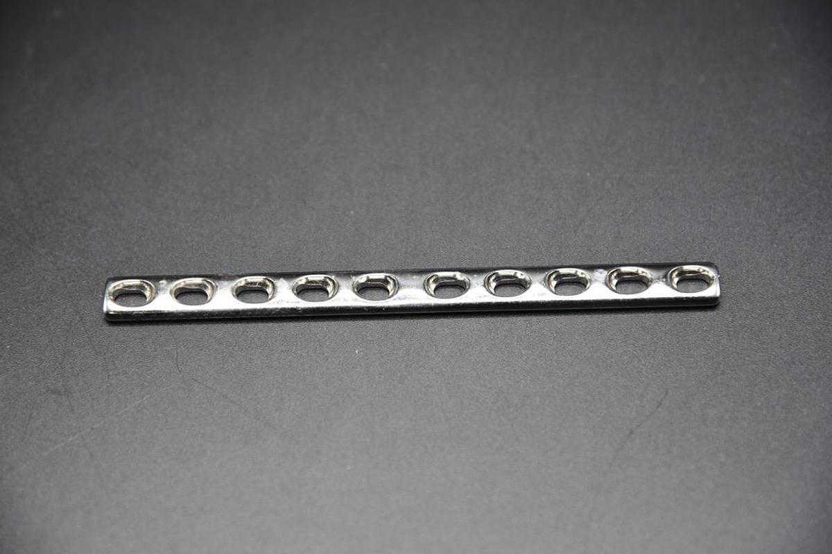 Used ZIMMER 2429-10 SURGICAL 10 HOLE PLATE